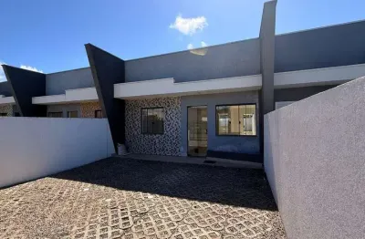 Casa com 3 quartos (01 suíte) localizado no Balneário Cambiju em Itapoá-SC