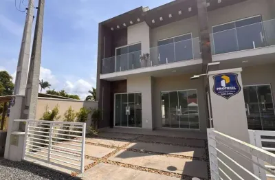 Sobrado na Barra do Saí, 127m², com 03 quartos e hidromassagem – Itapoá/SC