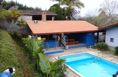 Chácara com 2 dormitórios à venda, 900 m² por r$ 600.000,00 - vale do rio cachoeira - piracaia/sp
