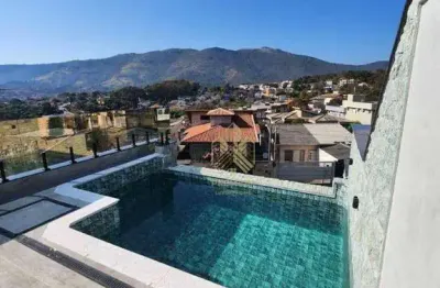 Casa nova de alto padrão com vista exclusiva para a pedra grande