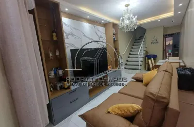 Espaçosa Casa Mobiliada à Venda no Jardim Real, Praia Grande - 3 Quartos