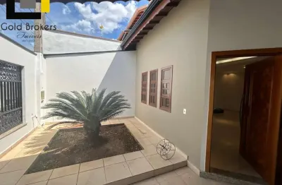 Casa com 265m², 3 dormitórios, 1 suíte no bairro jardim copacabana em jundiai/sp