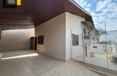 Sobrado de 246m² com 3 dormitórios, sendo 1 suíte, no anhangabaú em jundiaí - sp