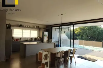 Casa com 04 dormitórios, sendo 3 suítes no condomínio terras do alvorada  medeiros jundiaí