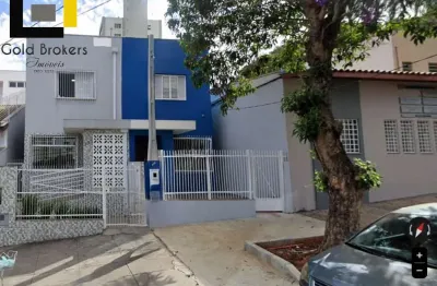 Casa comercial de 108m² com 2 salas, próxima ao hospital são vicente, no centro de jundiaí - sp