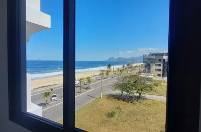 Lindo apartamento com 3 suítes de frente para o mar de piratininga