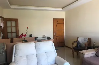 Cobertura com 160m2 , 3 quartos , área mais nobre da genaro de carvalho