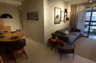 Lindo apartamento,em uma região privilegiada em icaraí, á 800 metros da praia