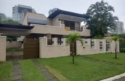 Casa no condomínio santa lúcia - barra da tijuca - rio de janeiro - rj