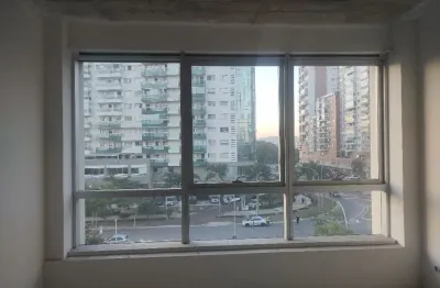 Sala comercial de 23 m² no  one world offices (centro metropolitano).