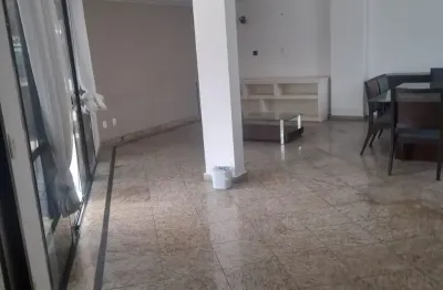 Belíssima cobertura linear 308m2 preço abaixo do mercado.