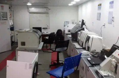 Espaço comercial com 04 salas, 170m2 - oportunidade