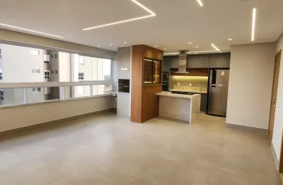 Apartamento com 3 quartos para alugar na Avenida PL 3, Park Lozandes, Goiânia