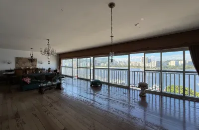 Apartamento à venda na Urca RJ,  vistão Baía de Guanabara com 270m2.