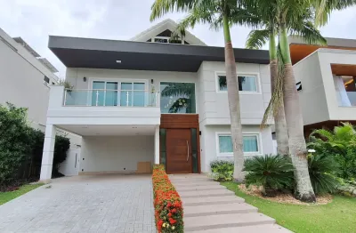 Casa Espetacular No AlphaVille de 552m2 com 5 suítes - Barra da Tijuca