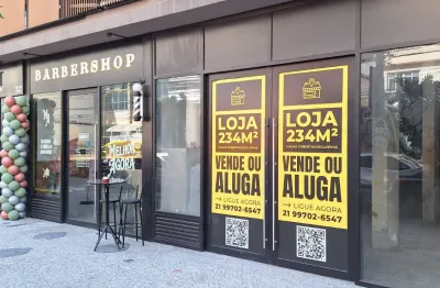 Excelente Loja em Botafogo com 238m2 (Térreo + Jirau) , 6 Vagas de Garagem