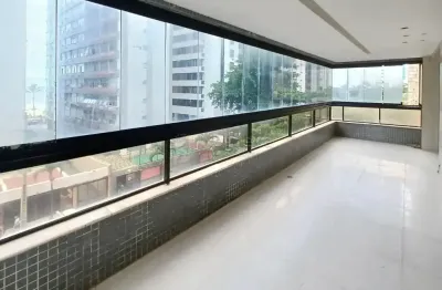 Excelente apartamento localizado na avenida boa viagem com 246,20m² | 4 quartos sendo 3 suítes | 3 vagas cobertas