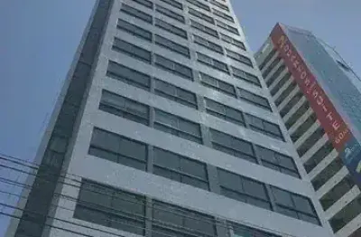 Barra classic | pronto para morar e perfeito para investir | beira mar |2 quartos| andar