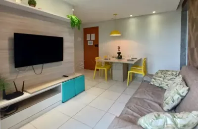 Excelente apartamento totalmente mobiliado localizado em muro alto, com 67,14m² de área útil.