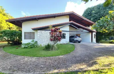 Vendo casa torquato de castro ii em aldeia com 4 quartos/corretor(81)9 85 97 78 33