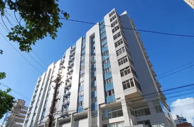 Excelente apartamento com localização privilegiada no bairro de boa viagem!