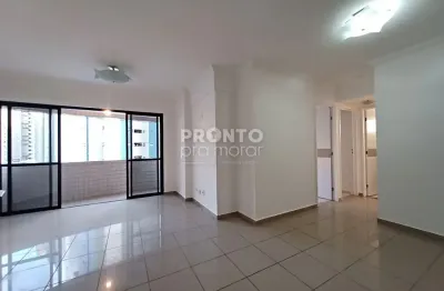 Apartamento com excelente localização em boa viagem, próximo ao shopping recife e uninassau.