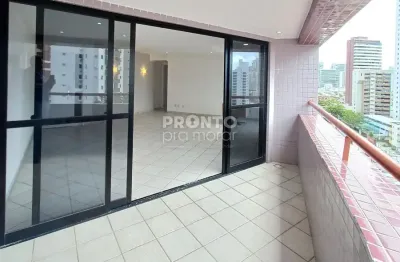 Excelente apartamento localizado no bairro de boa viagem, com 125,54m² de área útil.