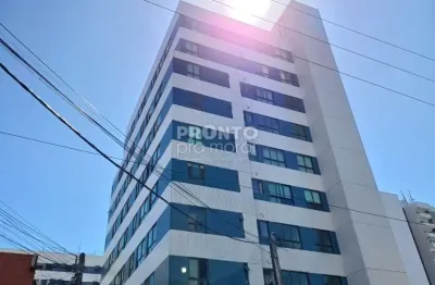 Excelente flat com 30,32m² de área construída localizado no bairro de boa viagem.