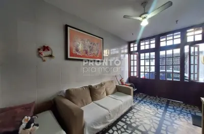 Linda casa em massangana i 4 quartos i sendo 1 suíte i 2 vagas