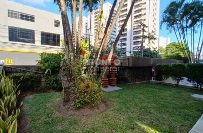 Apartamento mobiliado com excelente localização na jaqueira!