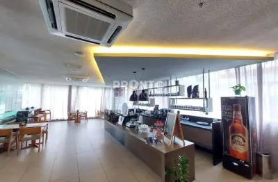 Apartamento com excelente localização mobiliado em boa viagem.