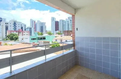 Apartamento com 3 quartos sendo 1 suite e varanda em excelente localização - piedade