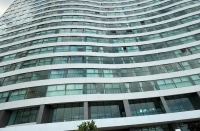 Seu novo lar com vista para o mar: apartamento mobiliado no edf. parque do cais