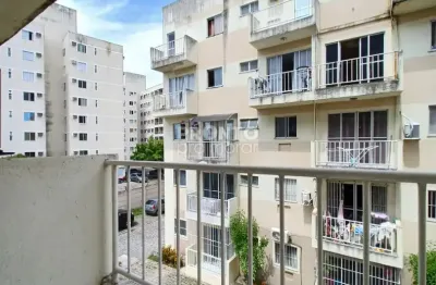Apartamento excelente com 2 quartos 1 banheiro em ótima localização - candeias