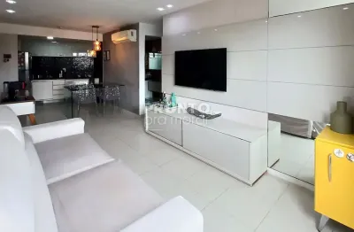 Excelente apartamento mobiliado localizado no bairro de boa viagem, com 53,61m² de área útil.