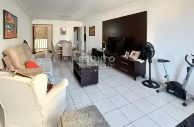 Apartamento com excelente localização no bairro de piedade, com 155,03m² de área útil.