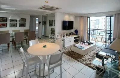 Esse é para quem procura um apartamento bem espaçoso e com lazer, proximo de tudo e ainda pode ir andando para praia !