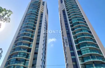 Excelente apartamento localizado em boa viagem com 135,53m².