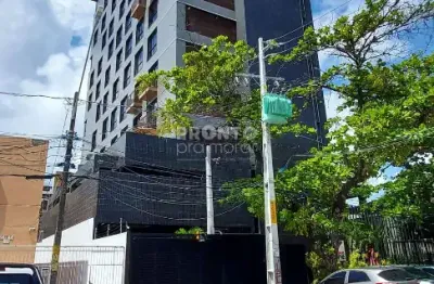 Excelente flat mobiliado localizado na Ilha do Leite, com 21,69m² de área construída.