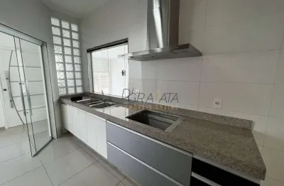 Casa com 3 dormitórios à venda, 133 m² por r$ 530.000,00 - santana - varginha/mg