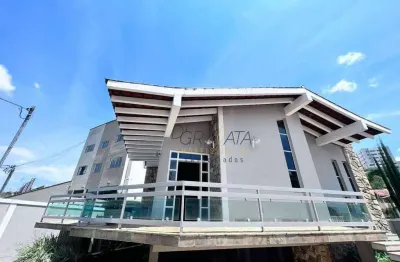 Casa com 3 quartos  à venda, 513 m² por r$ 1.700.000 - vila pinto - varginha/mg