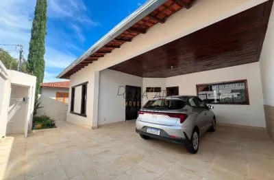 Casa com 4 dormitórios à venda, 245 m² por r$ 1.000.000 - campos elíseos - varginha/mg