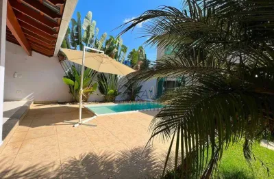 Casa com 3 dormitórios à venda, 180 m² por r$ 1.100.000,00 - rezende - varginha/mg