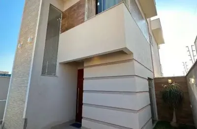 Casa com 3 dormitórios à venda, 247 m² por r$ 850.000,00 - parque das acácias - varginha/mg