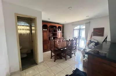 Casa duplex à venda – taquara | 225 m² de terreno | 176 m² de área construída