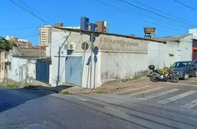 Lote com área de 739m², zoneamento op-1, bairro caiçara