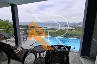 Casa com 4 quartos para alugar na rua achylles de albuquerque oliveira, camboinhas, niterói, 284 m2 por r$ 8.900