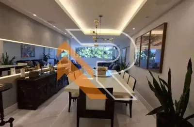 À Venda Apartamento de 04 Quartos Vista Mar da Praia de Icaraí Niterói/RJ.