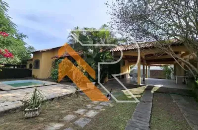 Casa com 3 quartos para alugar na rua maria tanure amora, itaipu, niterói, 111 m2 por r$ 5.000