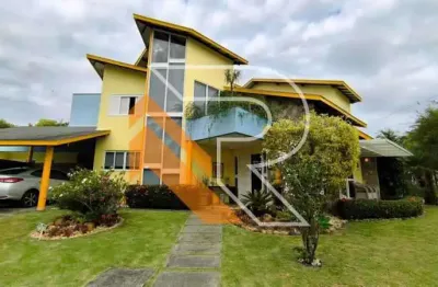 À venda casa em condomínio, com 4 quartos em piratininga, região oceânica de niterói rj